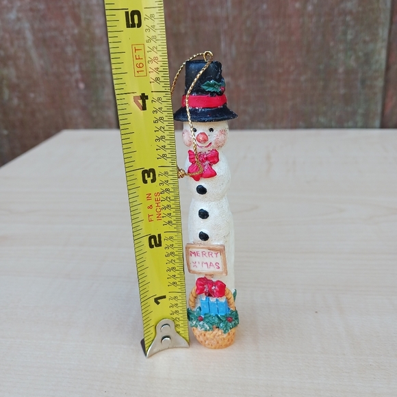 Skinny Tall Snowman Resin Merry Christmas Ornament 4.5" Holiday Decor - Picture 5 of 5